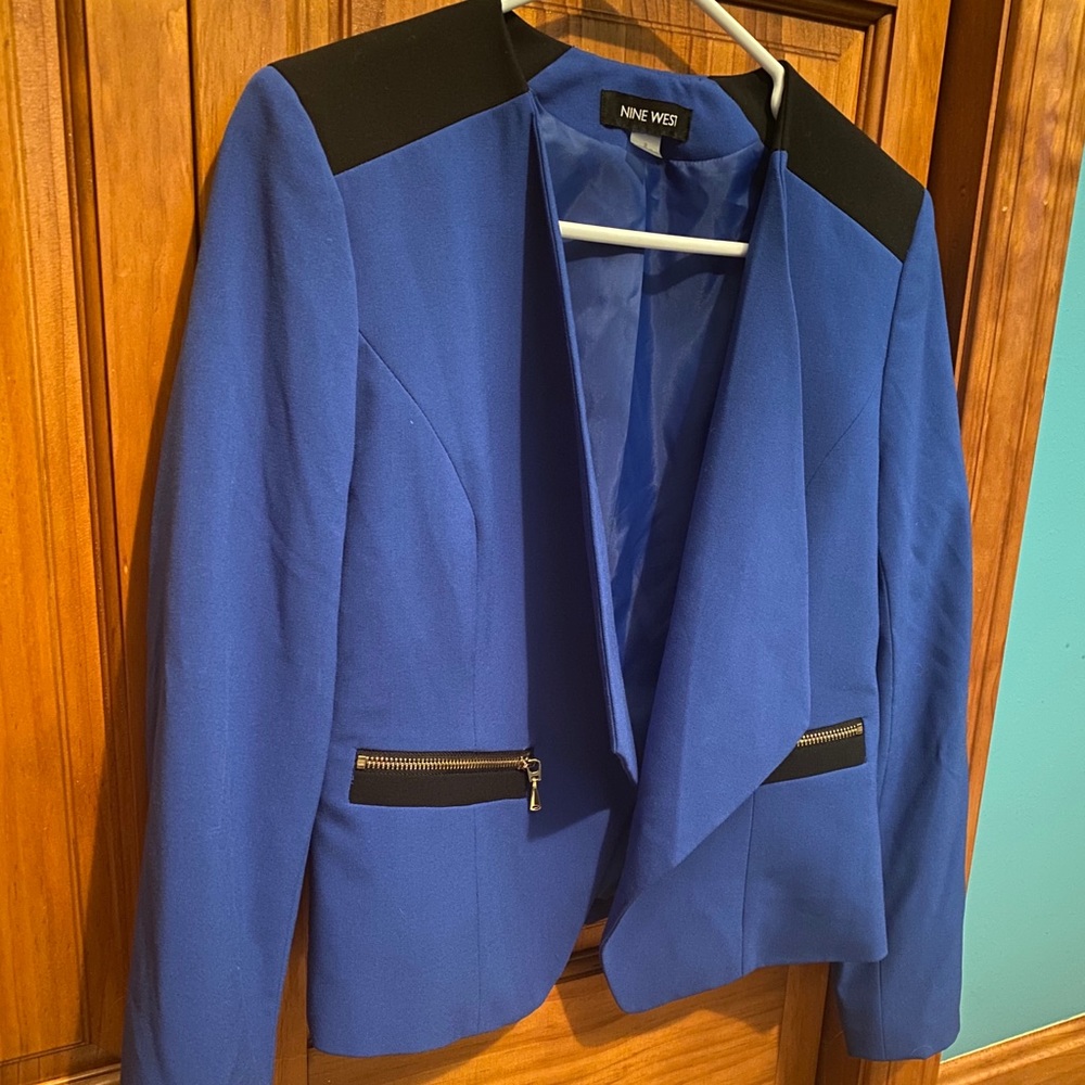 Dark blue and black Nine West blazer